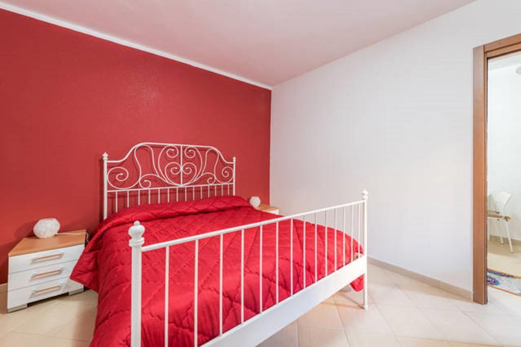 Al Cortile Apartment Bari Bagian luar foto