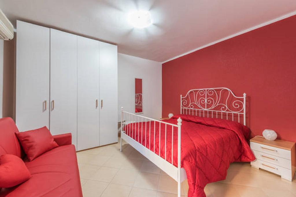 Al Cortile Apartment Bari Bagian luar foto